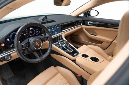 2021 Porsche Panamera 4