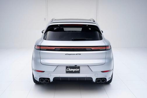 2026 Porsche Cayenne GTS