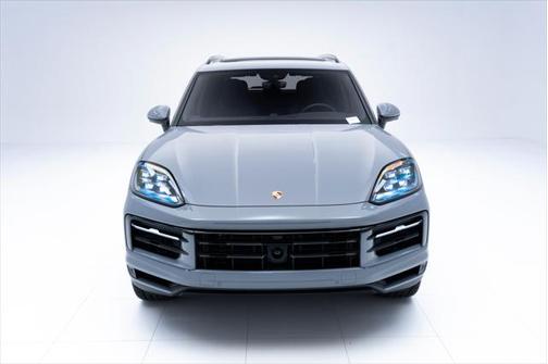 2024 Porsche Cayenne