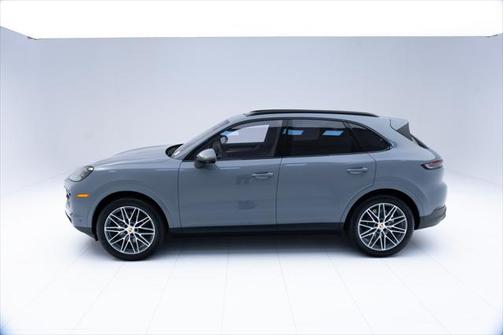 2024 Porsche Cayenne