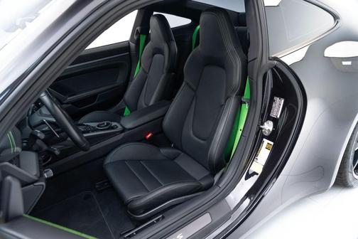 2023 Porsche 911 Carrera 4S