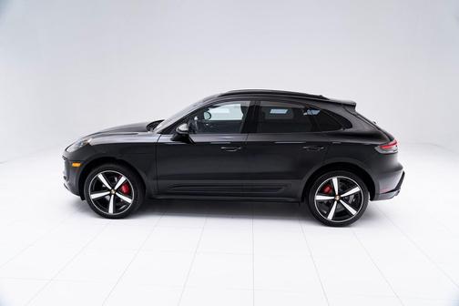 2025 Porsche Macan S
