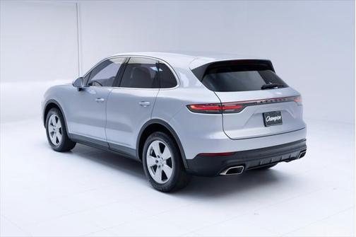 2022 Porsche Cayenne AWD