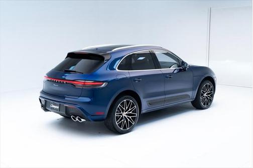 2024 Porsche Macan Base