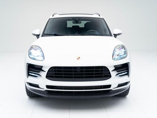 2021 Porsche Macan 