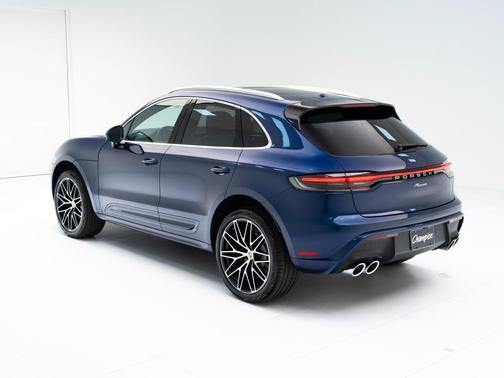 2026 Porsche Macan 