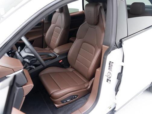 2026 Porsche Macan 4S