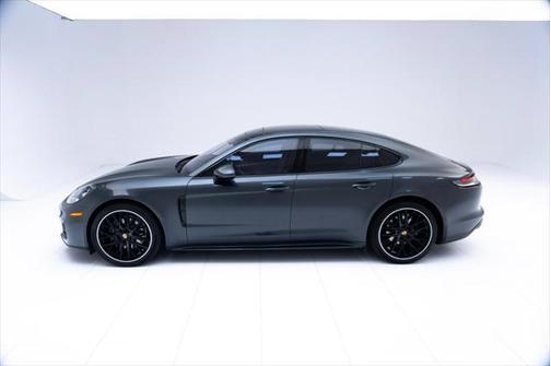 2021 Porsche Panamera 4