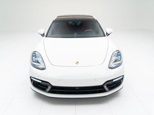 2023 Porsche Panamera 4S