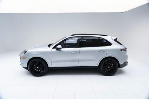 2025 Porsche Cayenne 