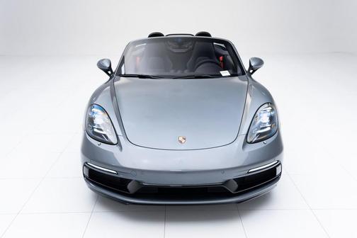 2025 Porsche 718 Boxster S