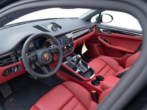 2026 Porsche Macan S