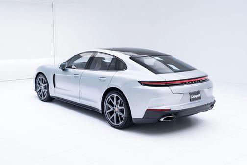 2025 Porsche Panamera