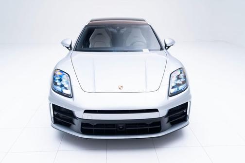 2025 Porsche Panamera
