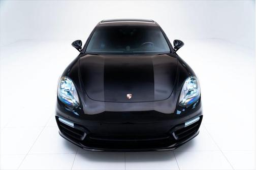 2017 Porsche Panamera 4S