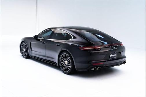 2017 Porsche Panamera 4S