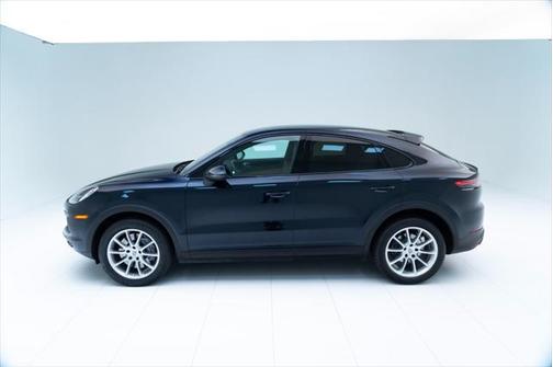 2022 Porsche Cayenne Platinum Edition