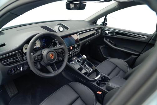 2026 Porsche Macan T