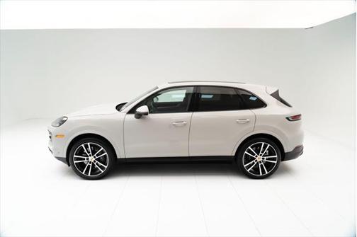 2024 Porsche Cayenne