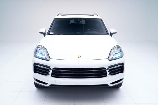 2023 Porsche Cayenne Platinum Edition