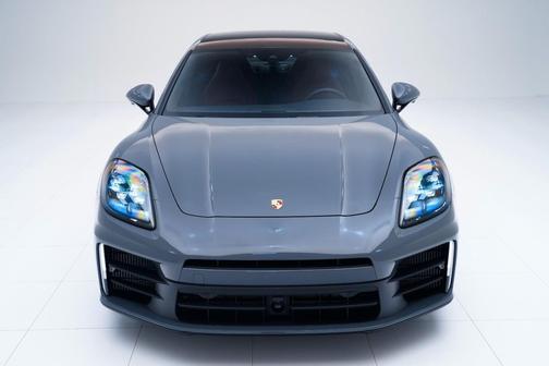 2026 Porsche Panamera 