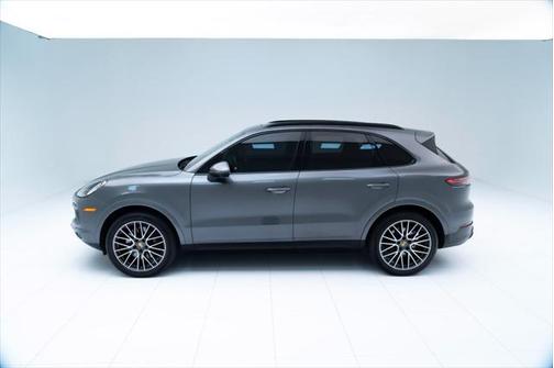 2022 Porsche Cayenne Platinum Edition