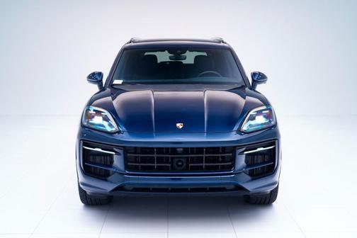 2025 Porsche Cayenne S