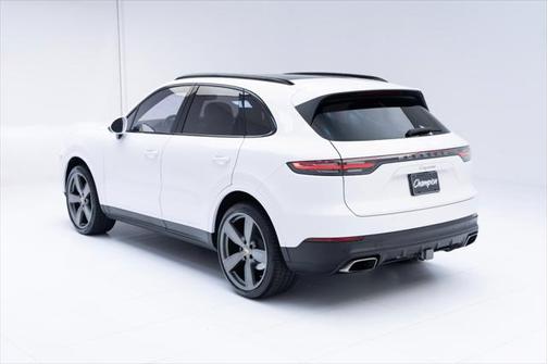 2022 Porsche Cayenne Platinum Edition