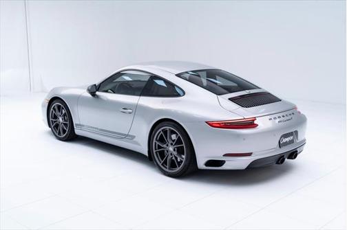 2019 Porsche 911 Carrera T