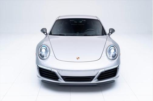 2019 Porsche 911 Carrera T