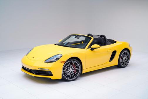 2025 Porsche 718 Boxster S