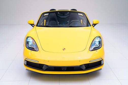 2025 Porsche 718 Boxster S