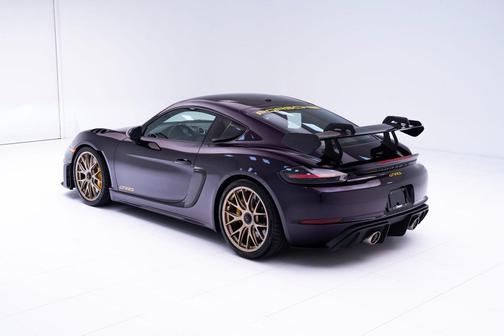 2025 Porsche 718 Cayman GT4 RS