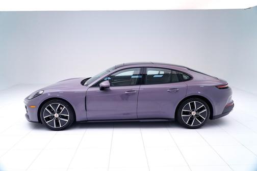 2026 Porsche Panamera 