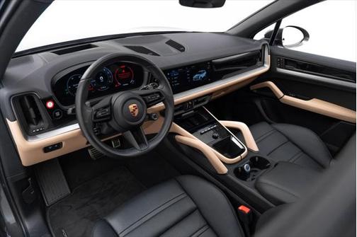 2024 Porsche Cayenne S