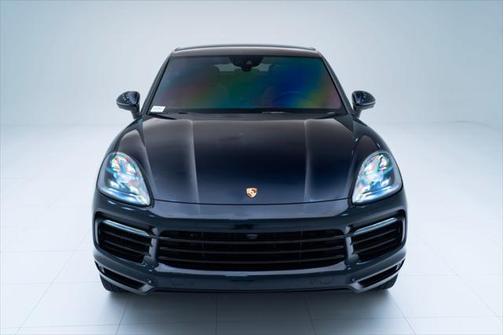 2022 Porsche Cayenne Platinum Edition