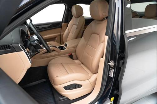 2022 Porsche Cayenne Platinum Edition