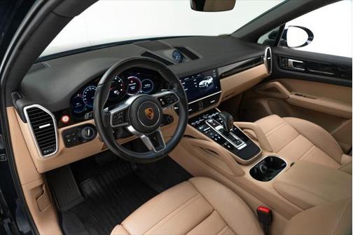2022 Porsche Cayenne Platinum Edition
