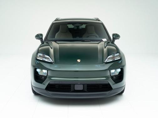 2026 Porsche Macan Electric