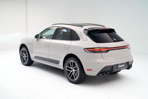 2026 Porsche Macan 