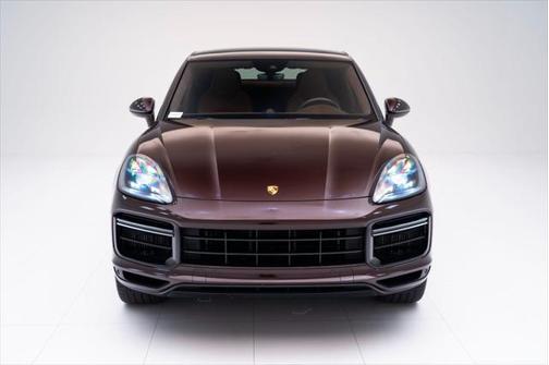 2022 Porsche Cayenne Turbo