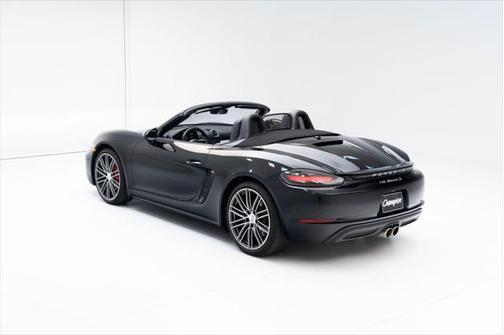 2024 Porsche 718 Boxster S