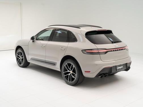 Chalk 2025 Porsche Macan Macan