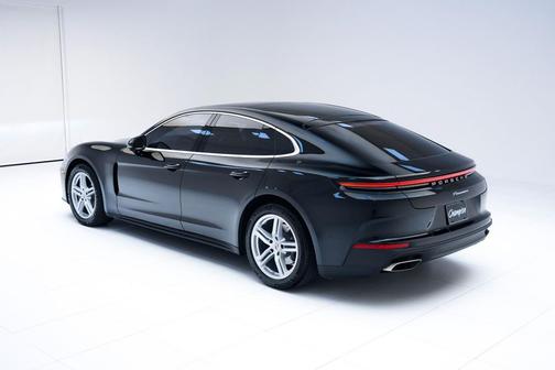 2024 Porsche Panamera
