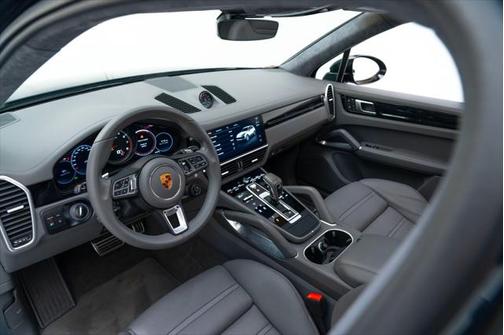 2022 Porsche Cayenne Turbo