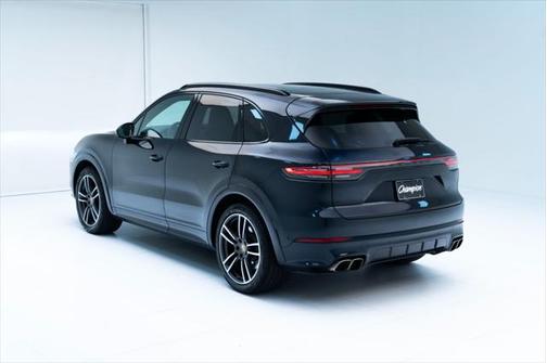 2022 Porsche Cayenne Turbo