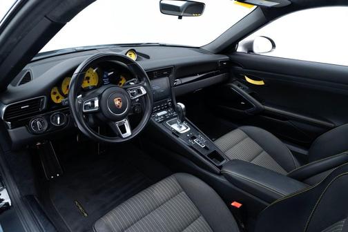 2019 Porsche 911 Carrera T