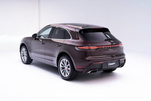 2025 Porsche Macan