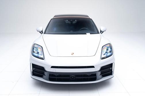 2026 Porsche Panamera 