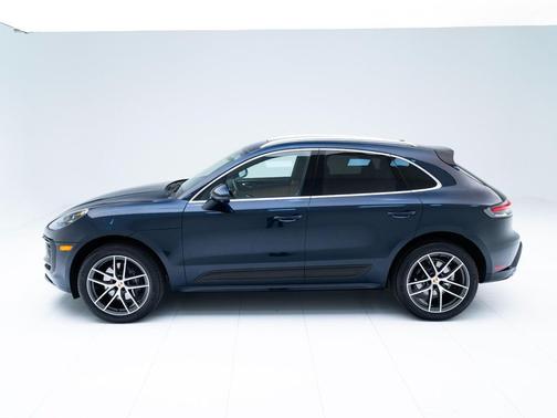 2023 Porsche Macan 